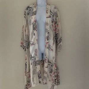 Sheer floral kimono